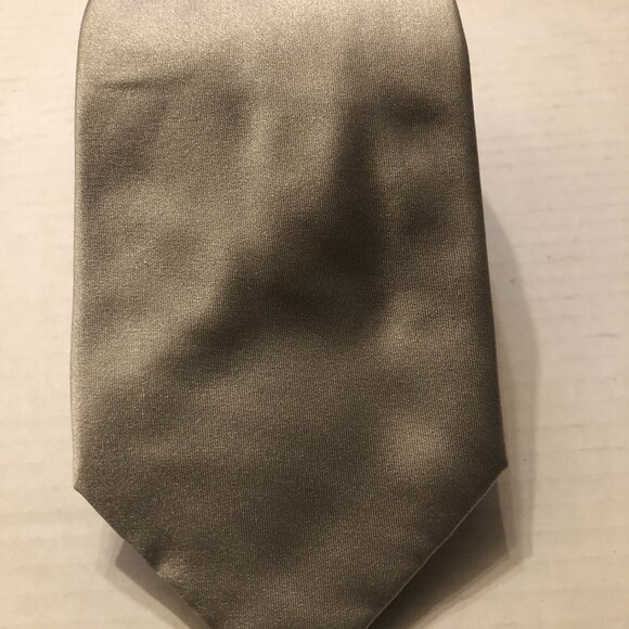 BRIONI MEN'S NEW 100%SILK TIEWIDTH: 3 3/4